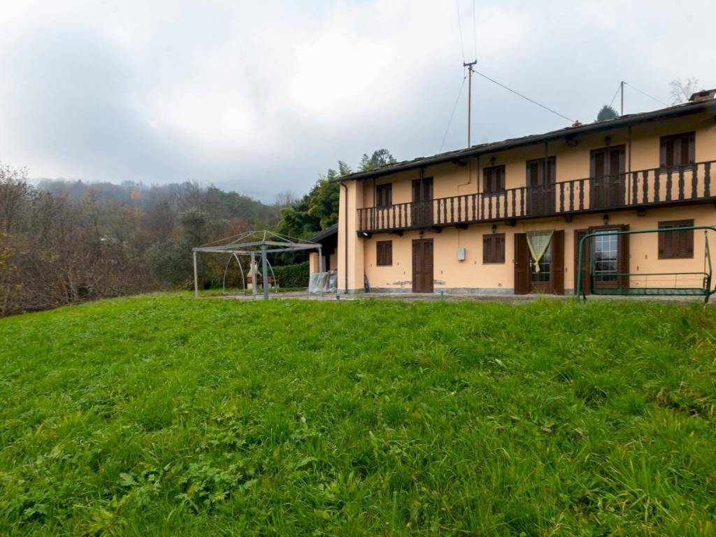 Casa indipendente a Bagnolo piemonte in Via Cave, 471 - Foto 3