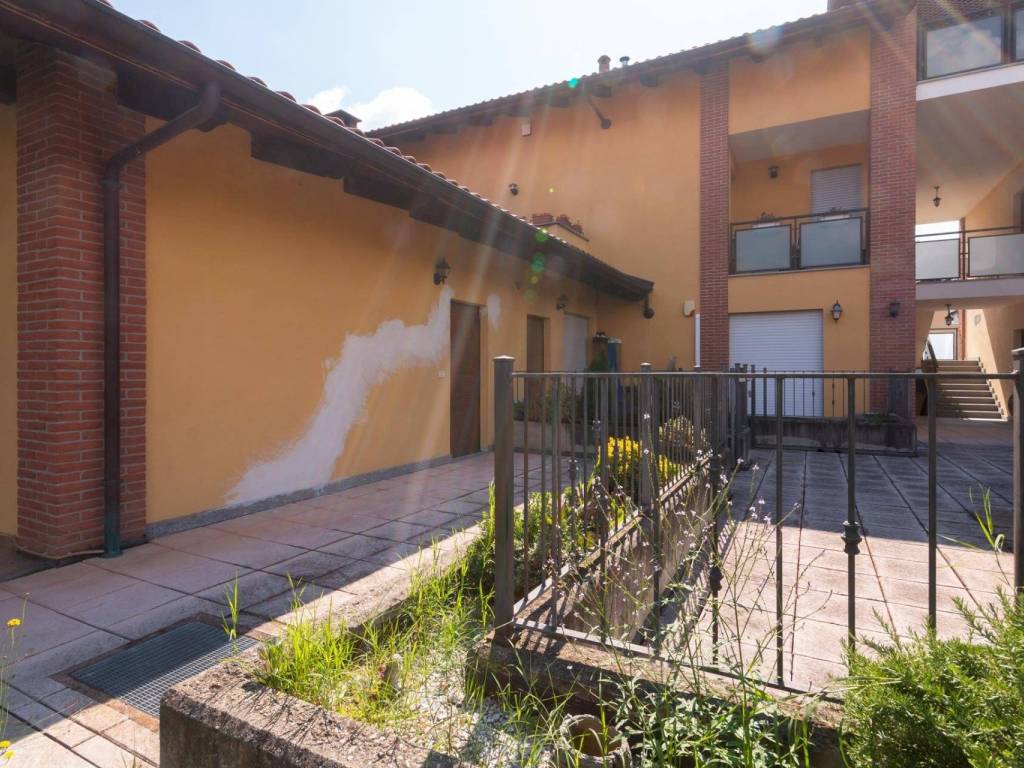 Villa a Bagnolo piemonte in Via Pompeo Colajanni, 9 - Foto 3