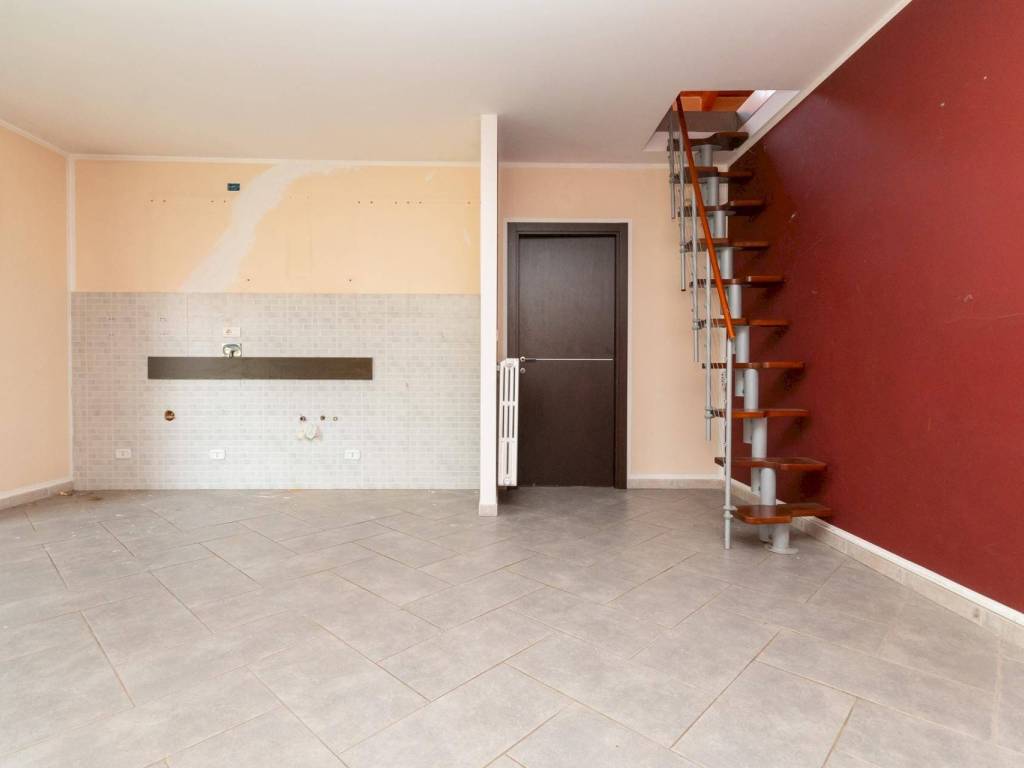 Villa a Bagnolo piemonte in Via Pompeo Colajanni, 9 - Foto 4