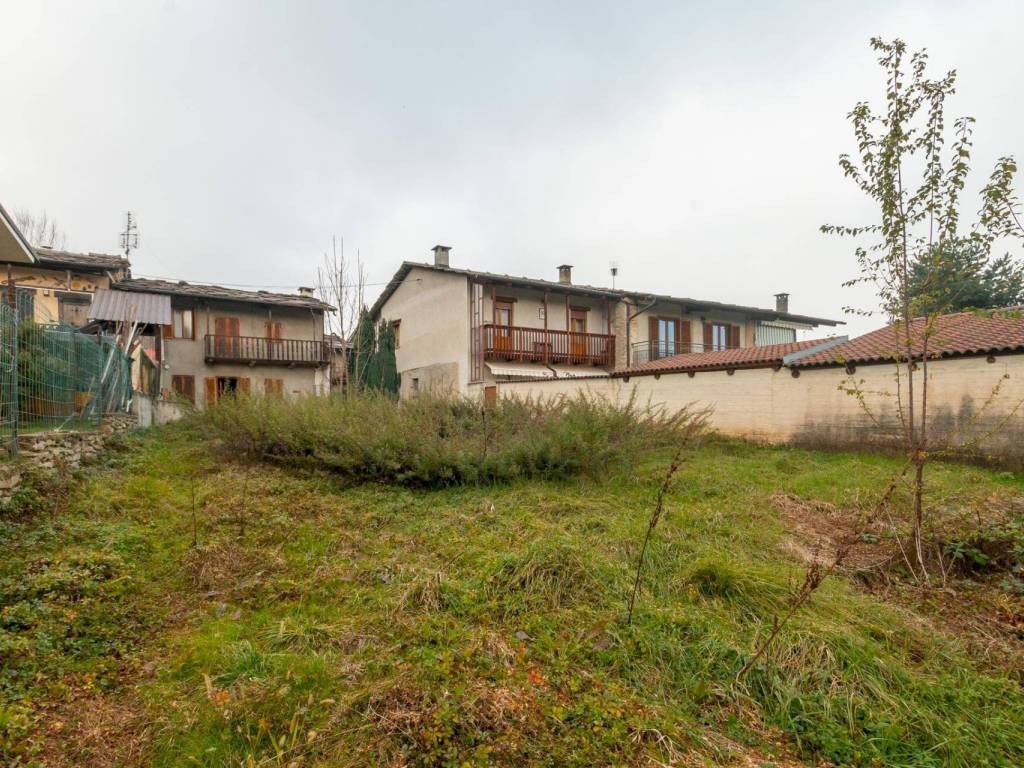 Casa indipendente a Bagnolo piemonte in Via Ruscassi, 30 - Foto 2