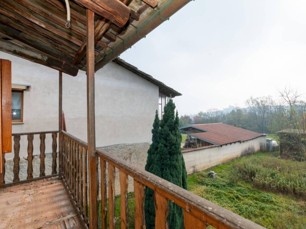 Casa indipendente a Bagnolo piemonte in Via Ruscassi, 30 - Foto 3