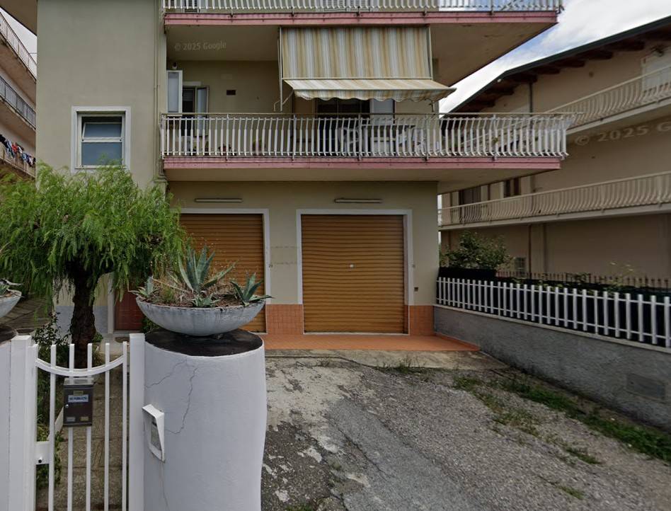 Immobile a Lamezia terme in Via Ernesto Pontieri - Foto 2