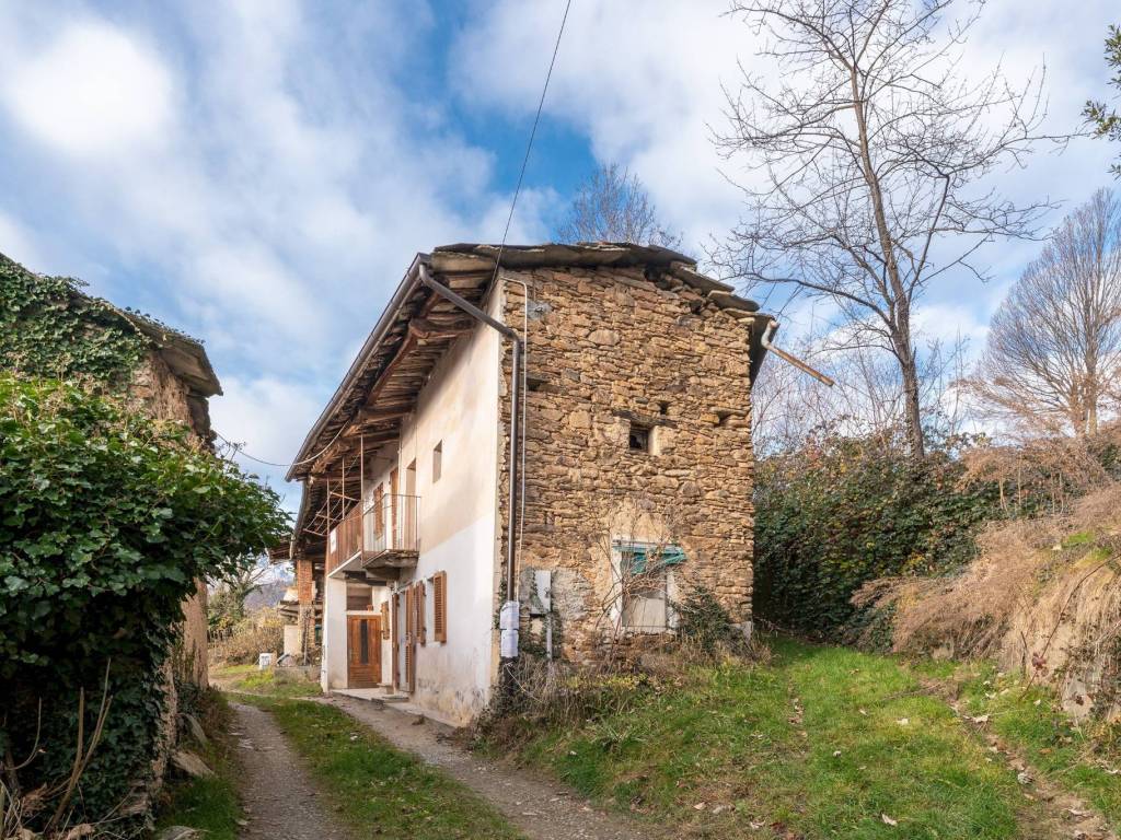 Casa indipendente a Paesana in Borgata Saretto Croce, 67 - Foto 2