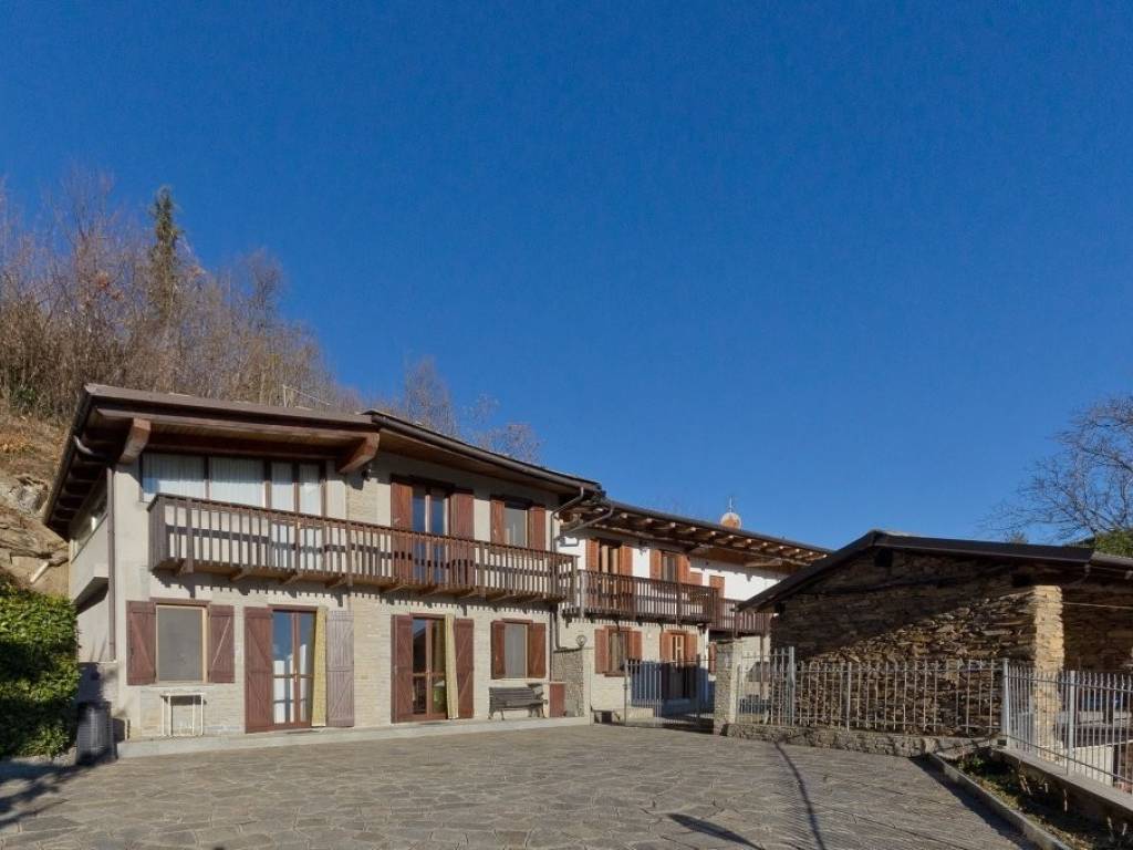 Villa a Bagnolo piemonte in Via Bergera, 101 - Foto 2