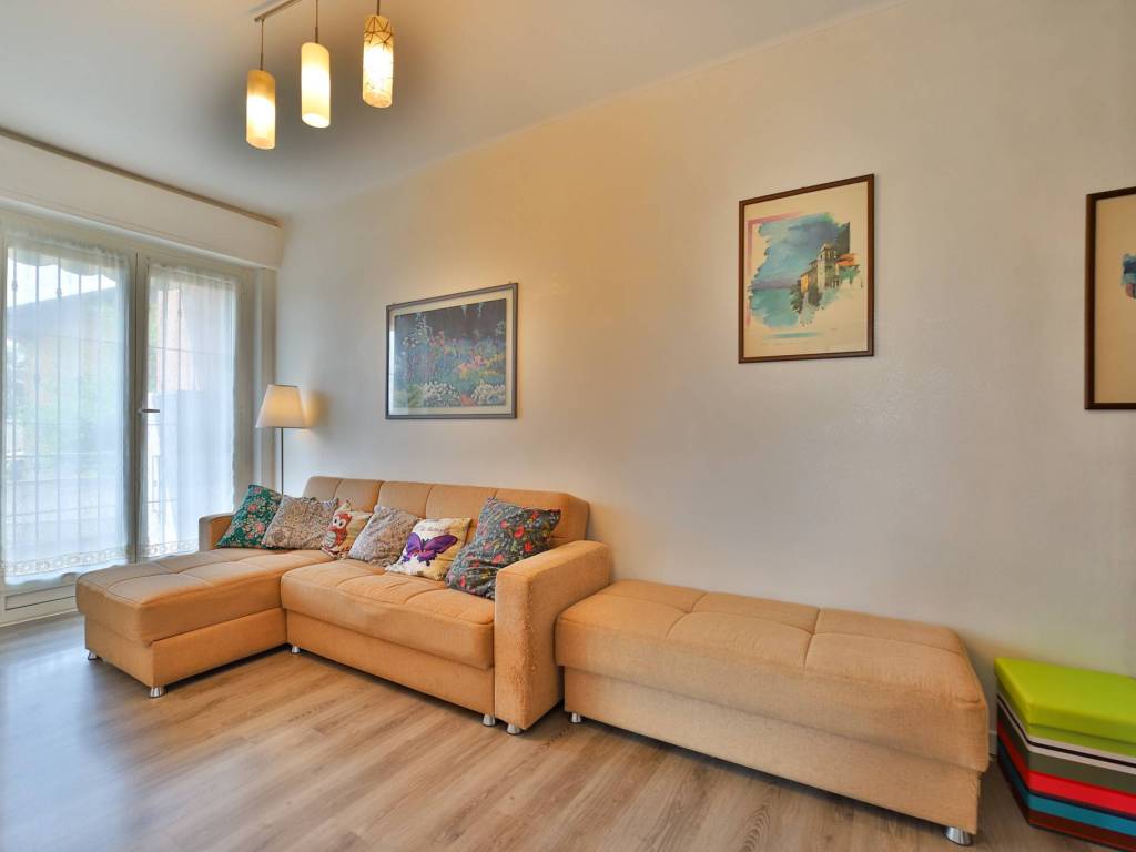Appartamento a Merate in Via Edmondo De Amicis, 7 - Foto 4