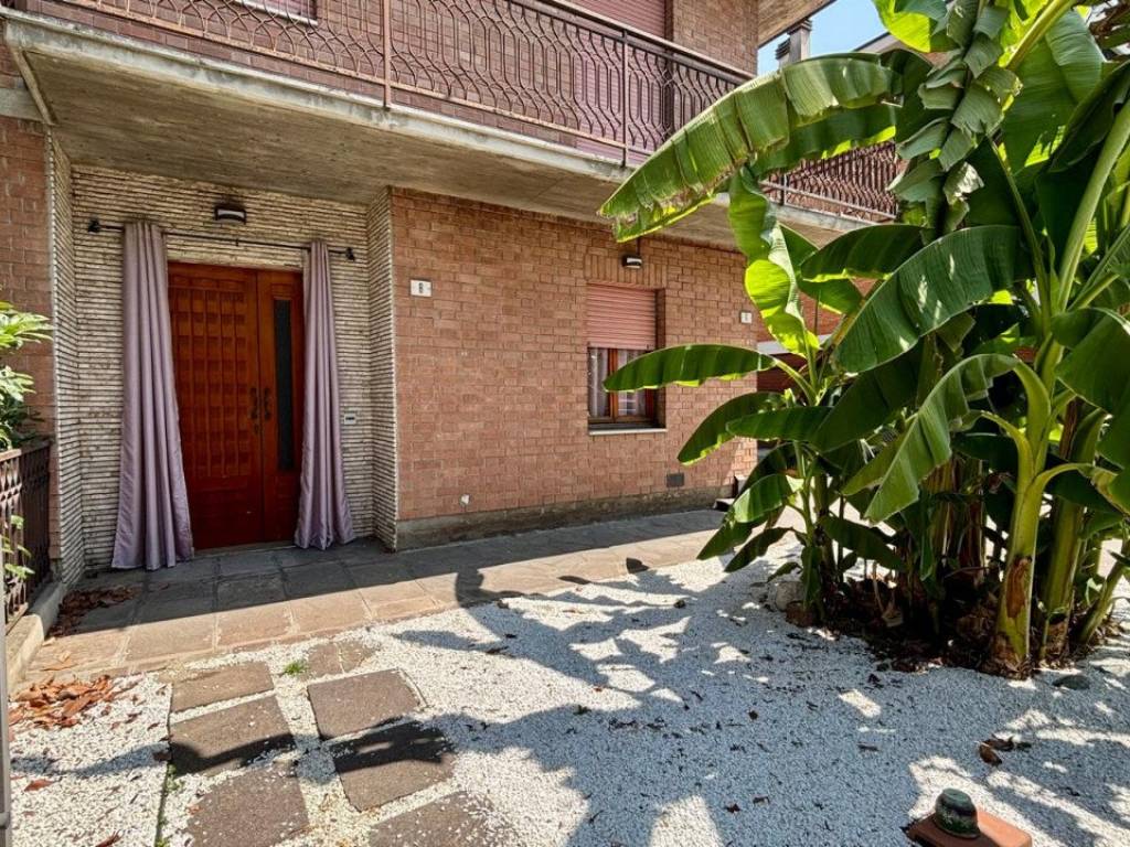 Villa a Carpi in Via Franklin Delano Roosevelt - Foto 2