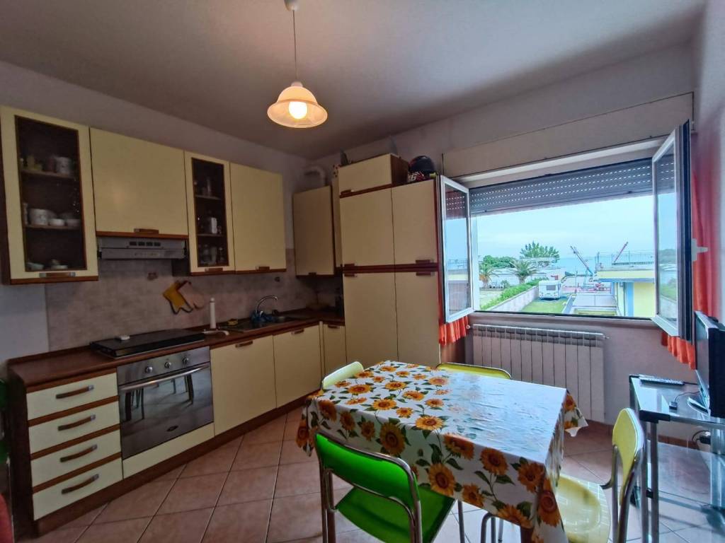 Appartamento a Fano in Via Boscomarina - Foto 3