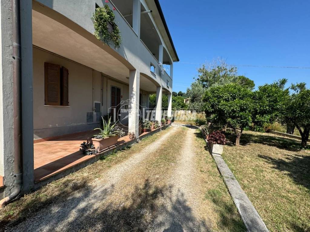 Appartamento a Francavilla al mare in Via Arnaldo de Simone 7 - Foto 4