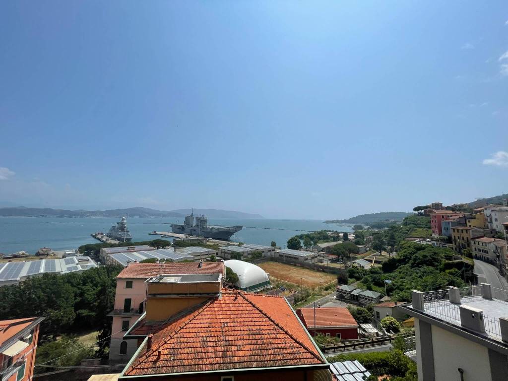 Attico / mansarda a La spezia in Via Giuseppe da Pozzo, 91 - Foto 3