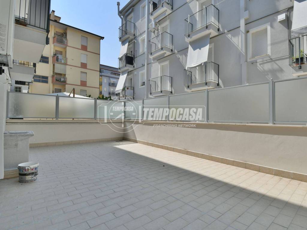 Appartamento a Ascoli piceno in Via Gradara - Foto 4