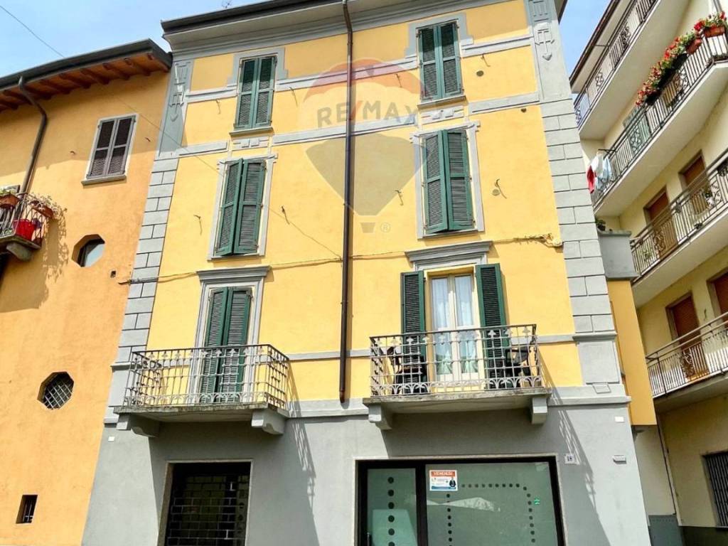 Immobile a Brivio in PIAZZA VITTORIA, 20 - Foto 3