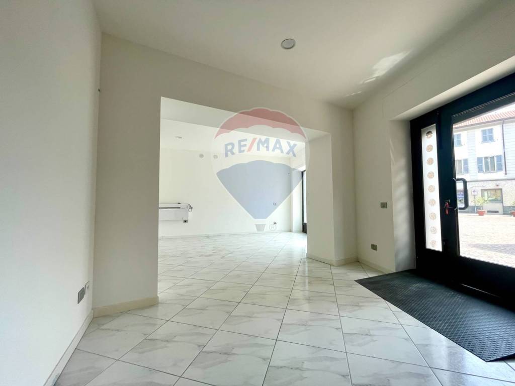 Immobile a Brivio in PIAZZA VITTORIA, 20 - Foto 5