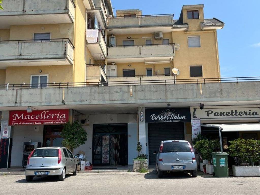 Appartamento a Montecorvino pugliano in Viale Giuseppe Verdi, 33 - Foto 2