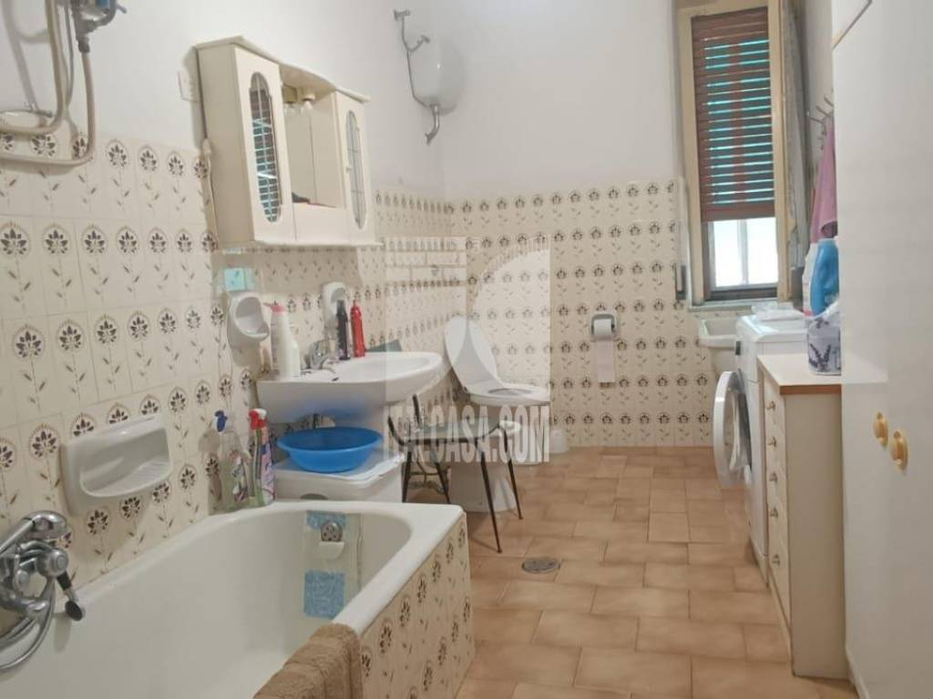 Appartamento a Crotone in via firenze - Foto 5