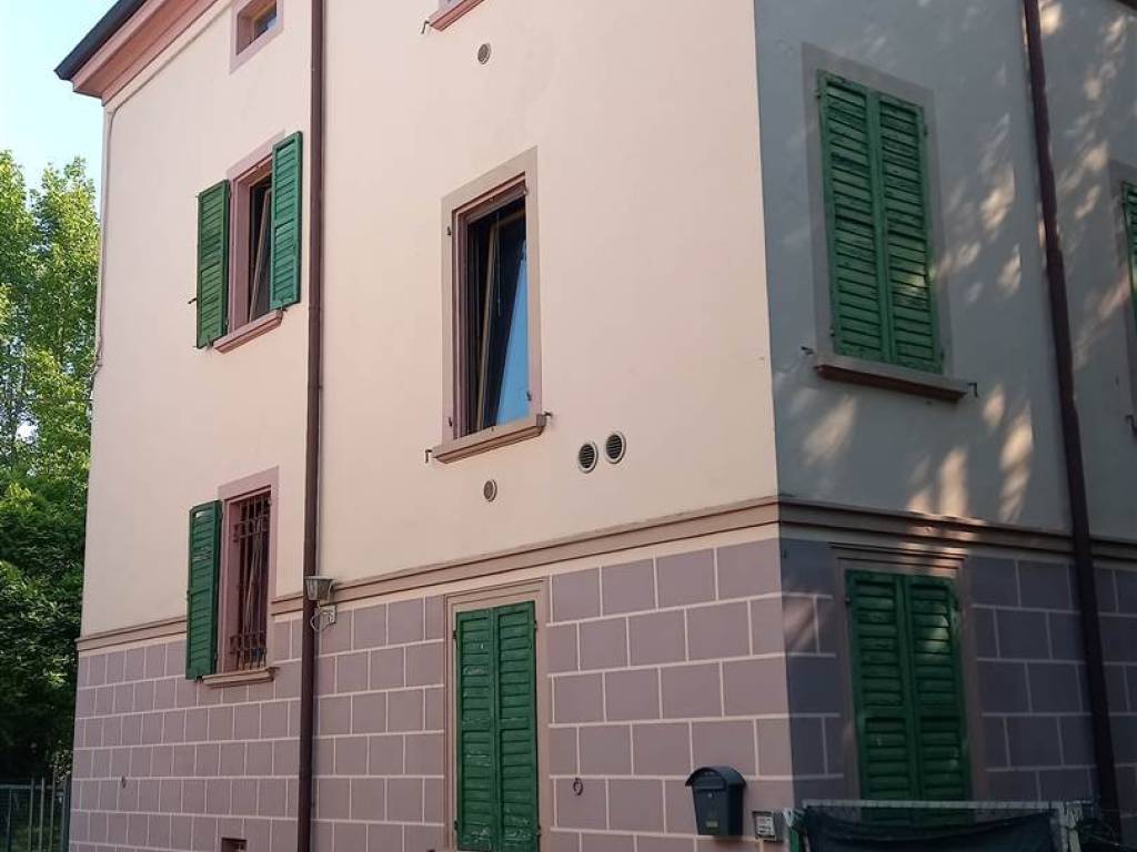 Villa a Carpi in via Budrione Migliarina, 86 - Foto 2