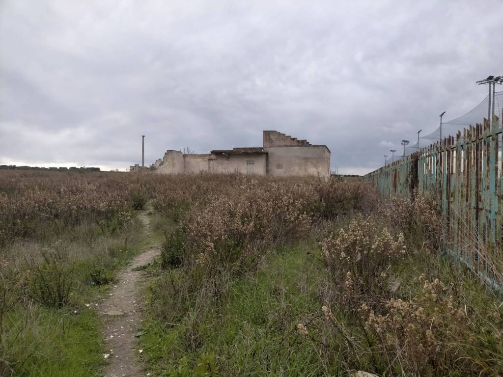 Terreno a Taranto in Via Mar Grande - Foto 3