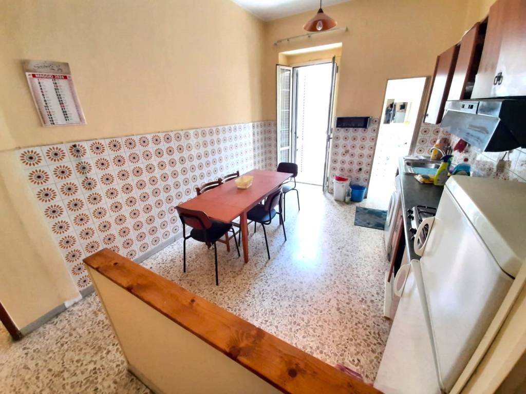 Appartamento a Lamezia terme in Via Pisa - Foto 2