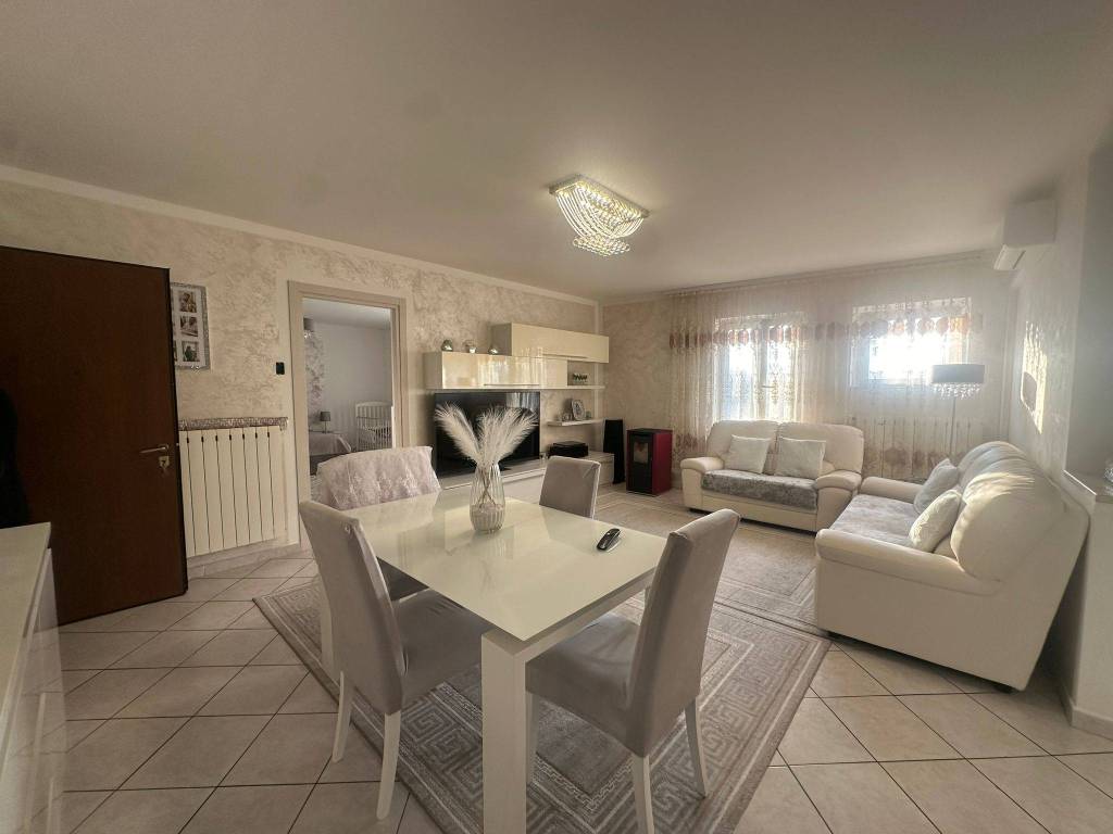 Villa a Azzano mella in Cascina Belvedere - Foto 2