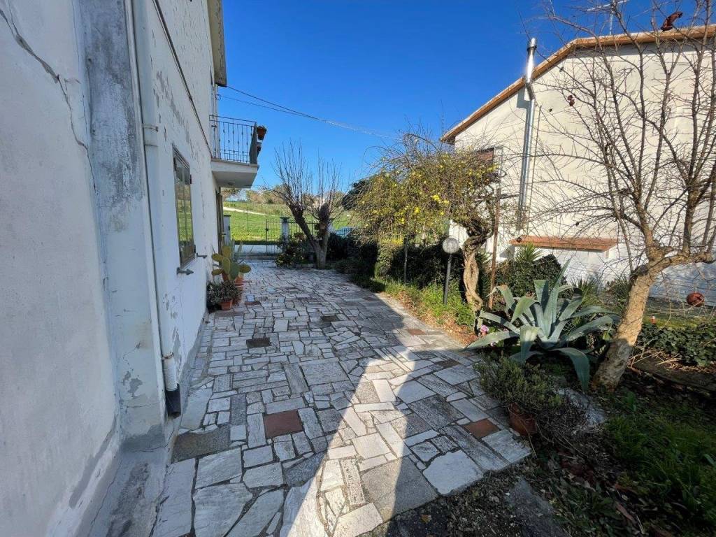 Villa a Civitanova marche in Via Andrea Doria, 44 - Foto 3