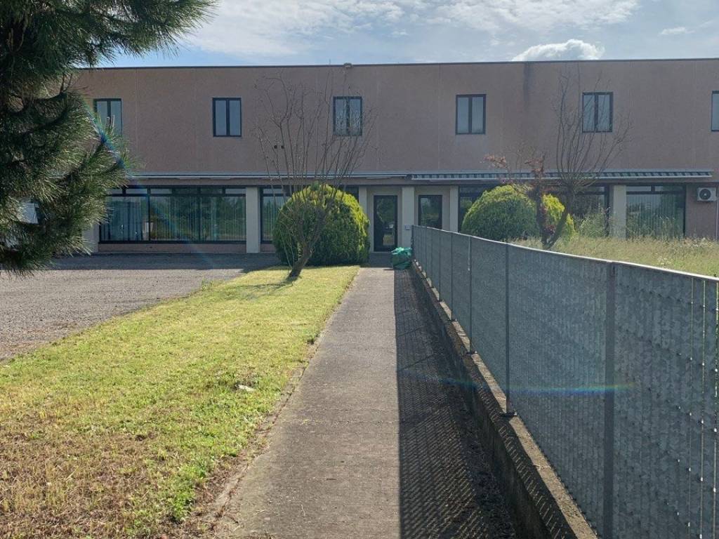 Immobile a Cerea in Viale del Lavoro - Foto 2