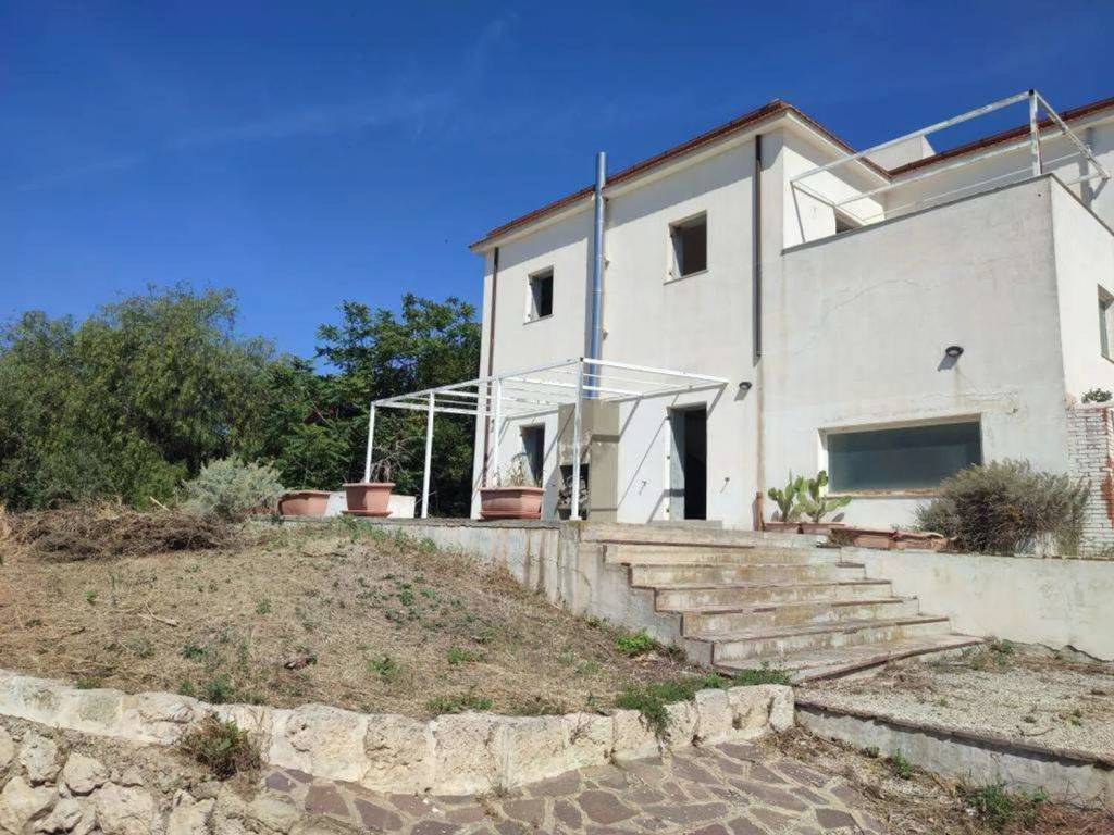 Villa a Caltanissetta in Contrada Gibil Gabib S.N.C. - Foto 2