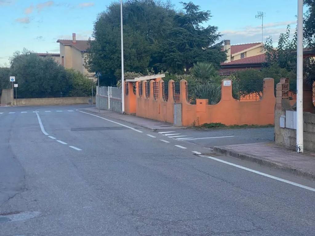 Terreno a Sarroch in Via Verdi, 72 - Foto 4