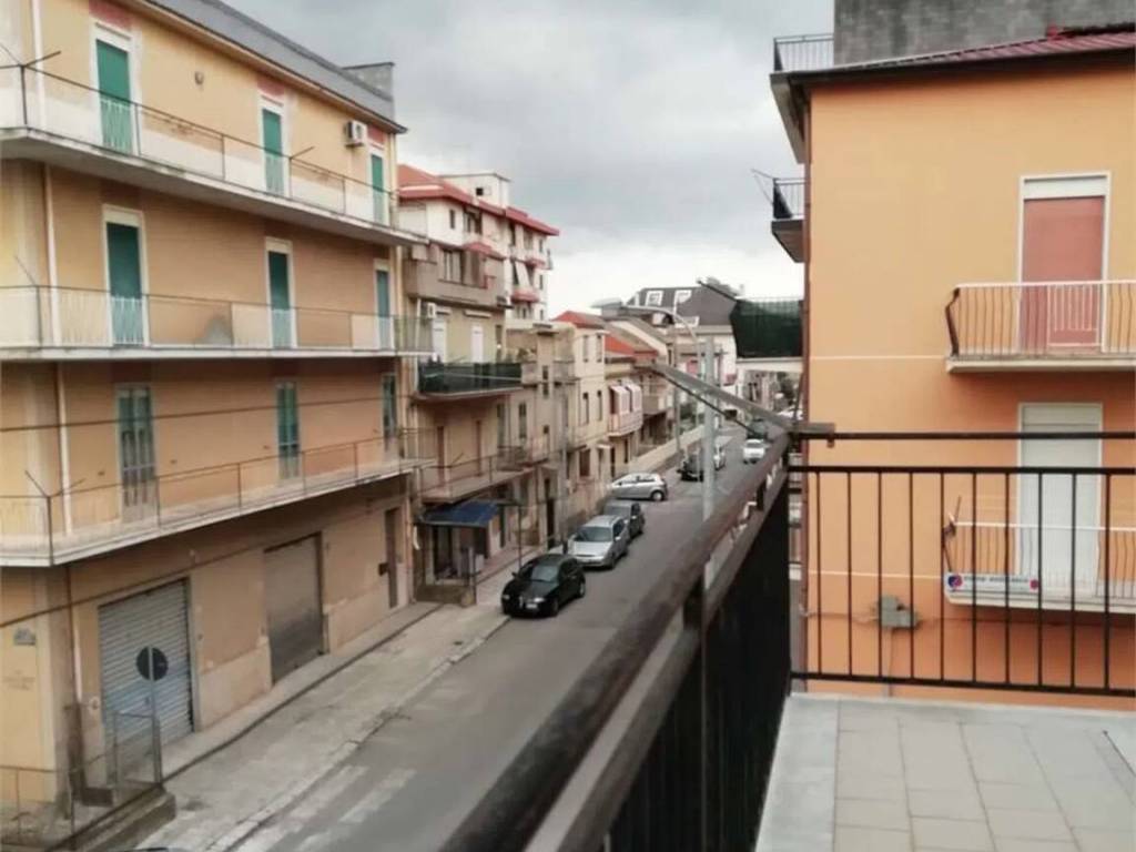 Appartamento a San cataldo in Viale Indipendenza S.N.C. - Foto 2
