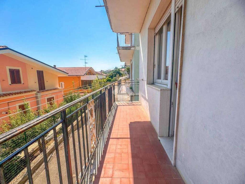 Appartamento a Chieti in Via dei Carecini, 11 - Foto 3