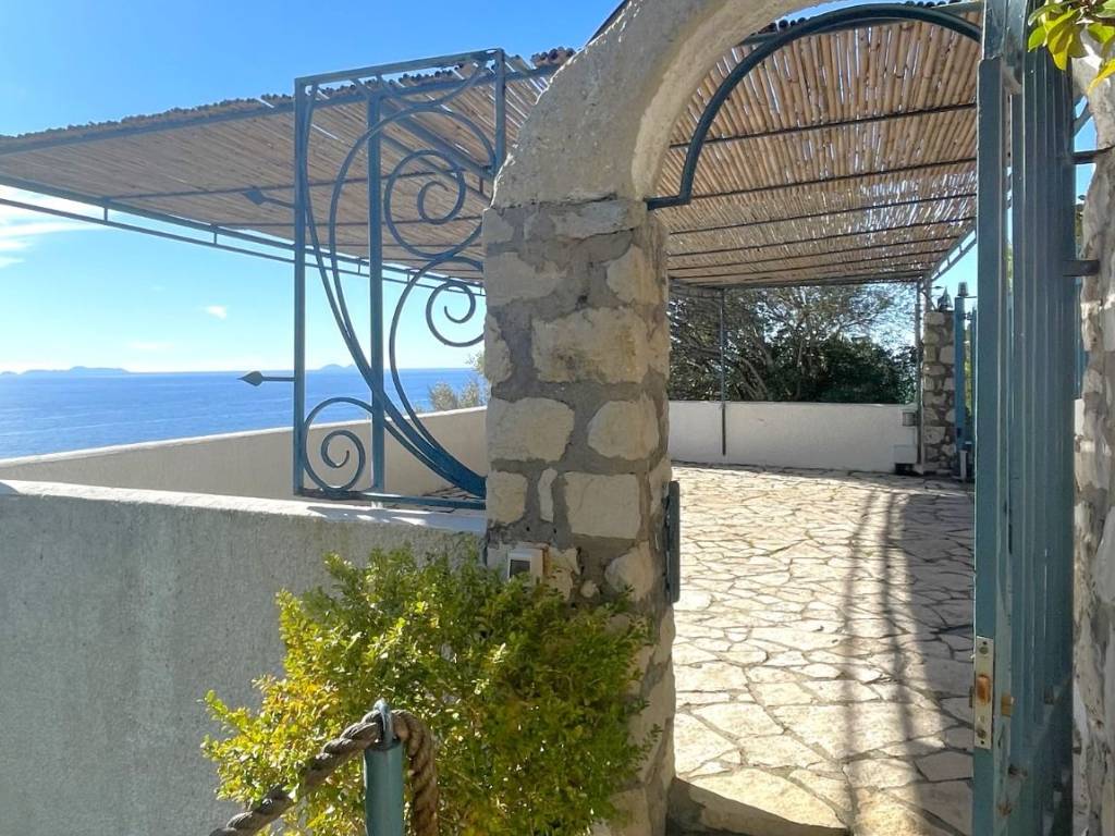 Villa a San felice circeo in Via Grotta delle Capre - Foto 5
