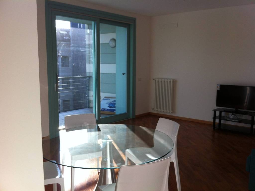 Appartamento a Lodi in Viale Pavia - Foto 4