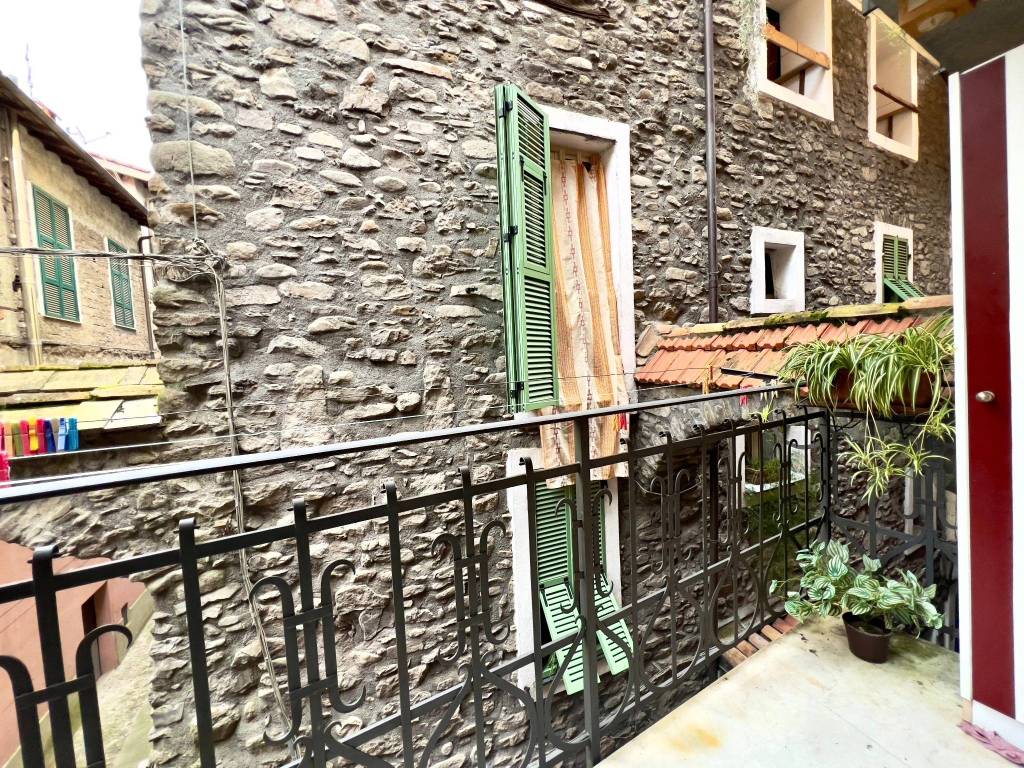 Appartamento a Isolabona in Via Vincenzo Gioberti, 24 - Foto 2