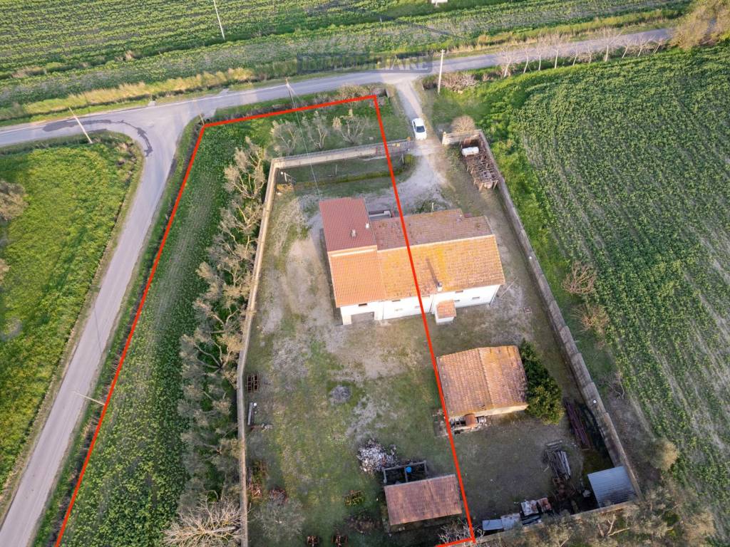 Rustico / casale a Montalto di castro in Località La Moletta - Foto 4