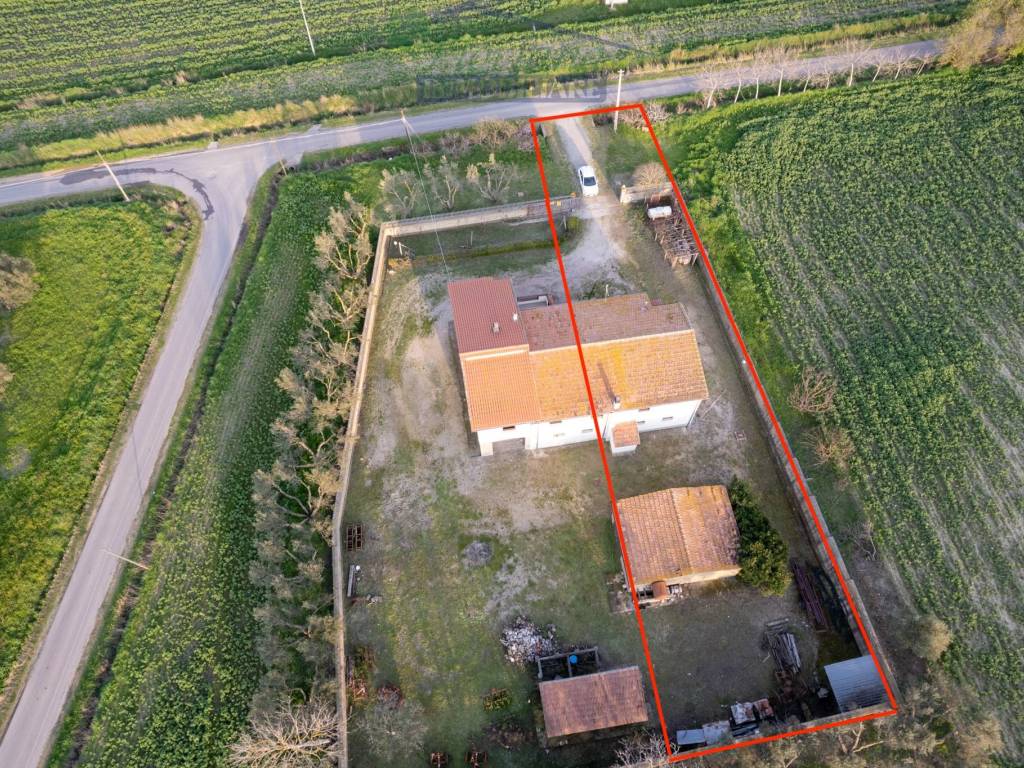 Rustico / casale a Montalto di castro in Località La Moletta - Foto 2