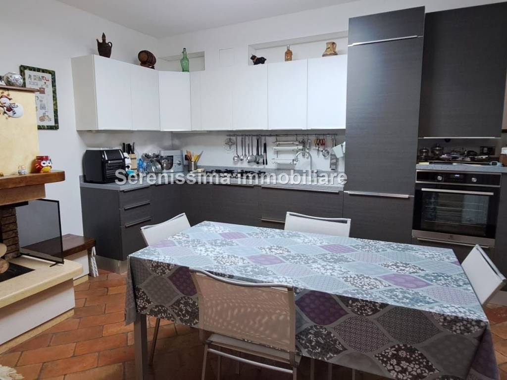 Casa indipendente a Vallefoglia - Foto 2