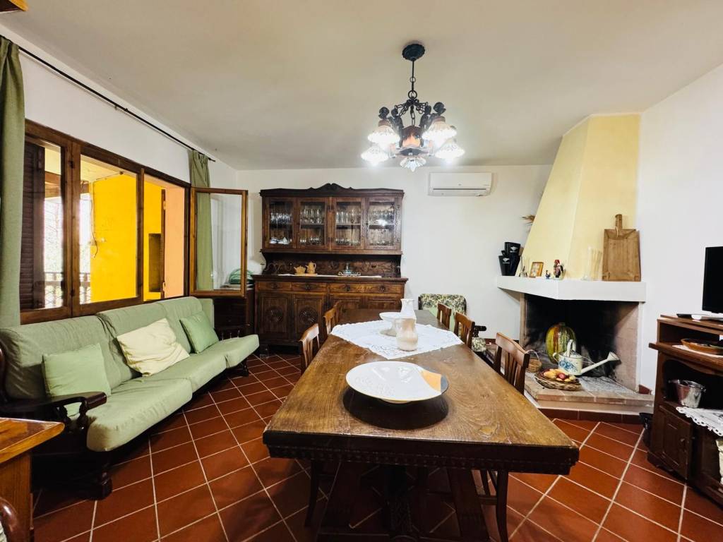 Villa a Pula in Viale dei Fiori - Foto 2