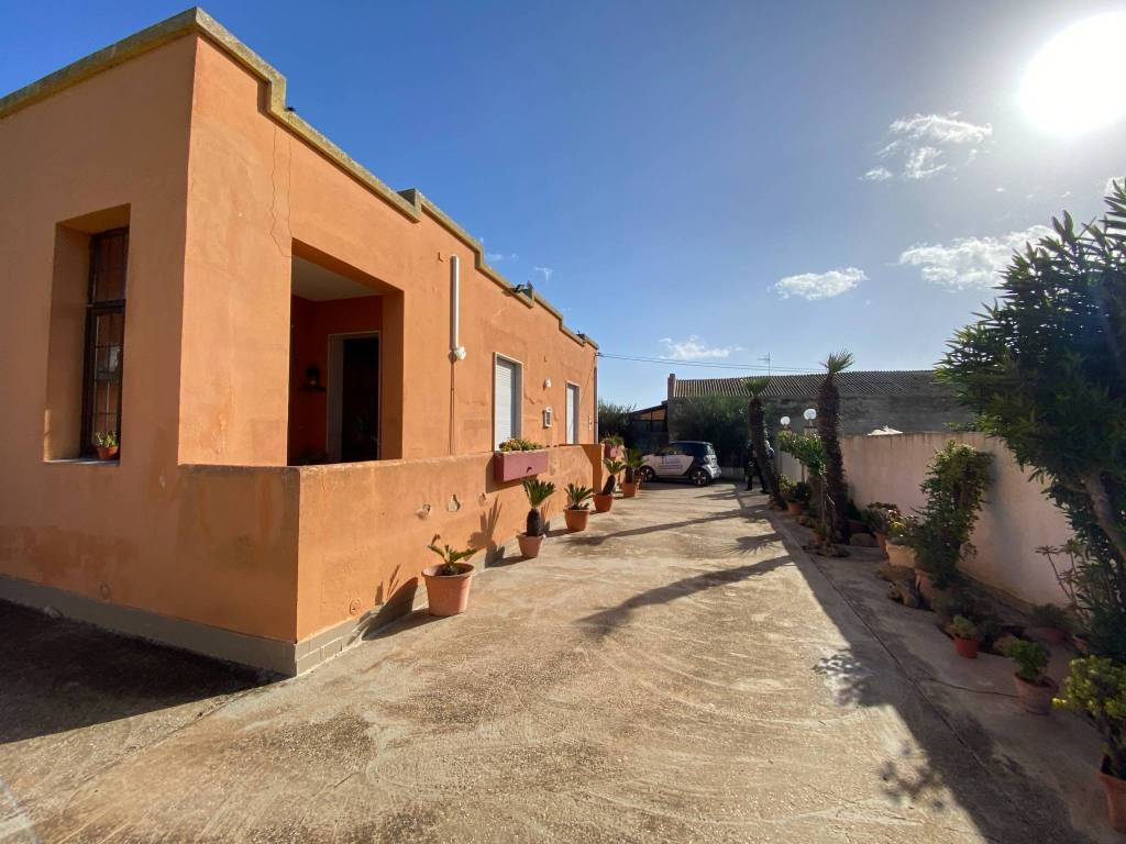 Casa indipendente a Petrosino in Via Cafiso - Foto 4