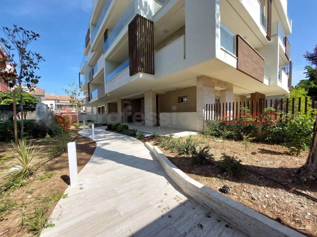 Appartamento a Tortoreto in Via Archimede - Foto 4