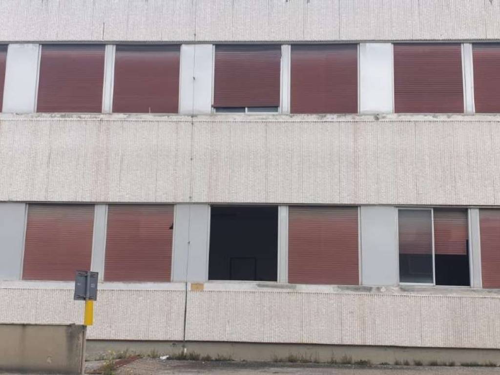 Immobile a Melfi in contrada Maddalena, area ex Officine - Foto 2