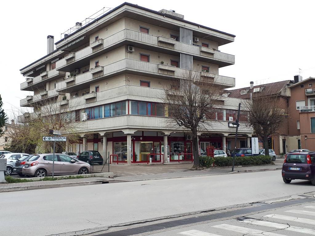 Immobile a Teramo in Via Cristoforo Colombo, 200 - Foto 2