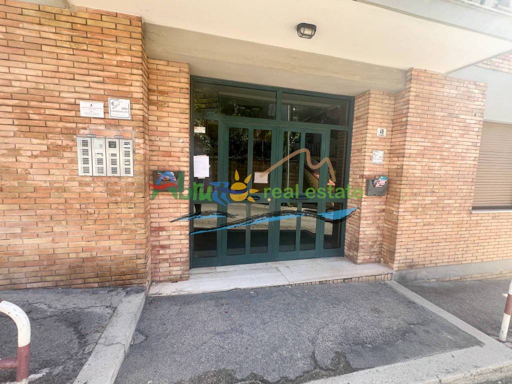 Appartamento a Chieti in Via dei Martiri Lancianesi, 49 - Foto 2