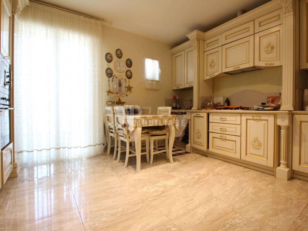 Appartamento a Riccione in Viale San Martino, 10 - Foto 5