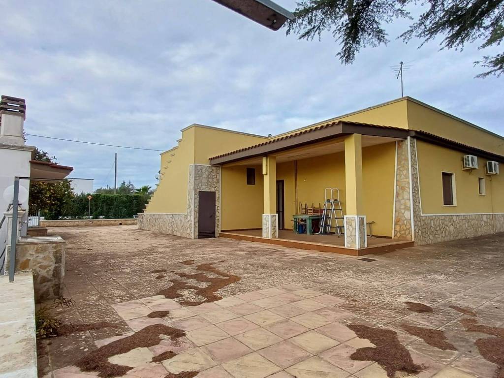 Villa a Francavilla fontana in SS603 - Foto 4