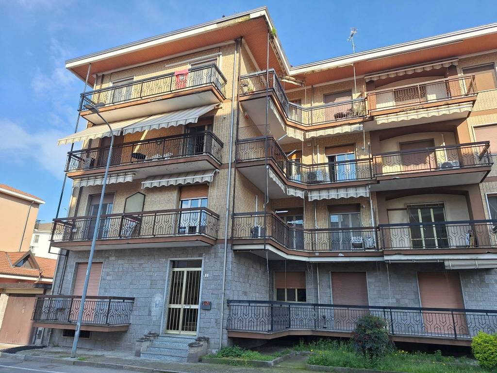 Appartamento a Santhià in Via Montegrappa, 2 - Foto 2