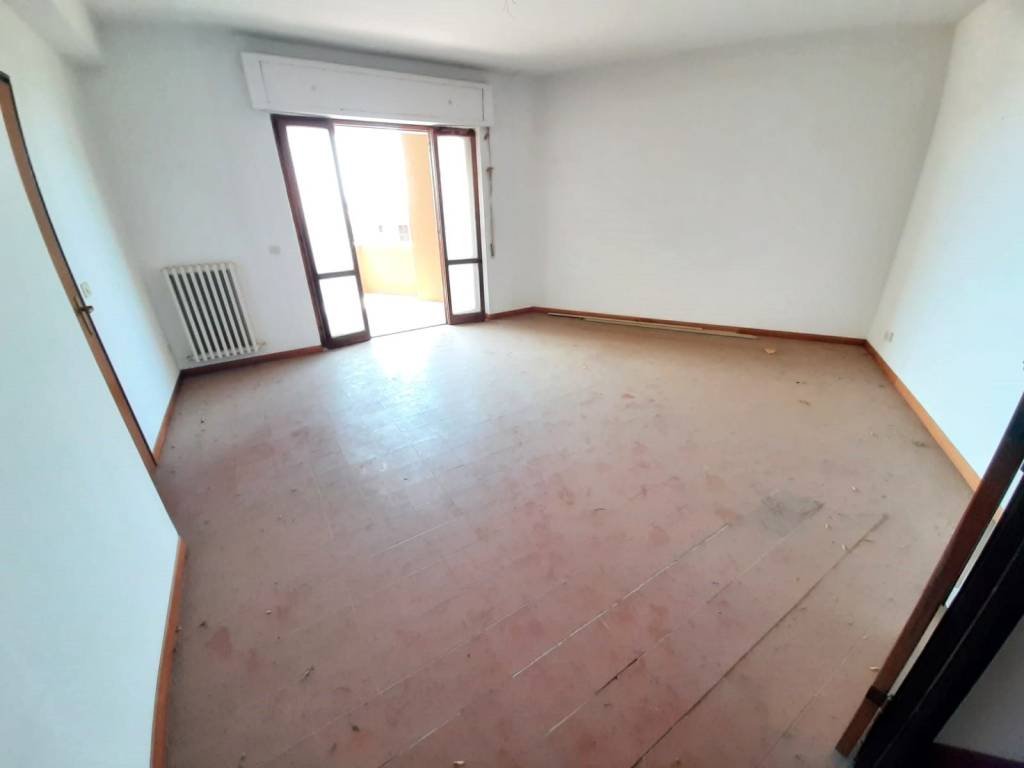 Appartamento a Lamezia terme in Via Francesco Cilea, 5 - Foto 2