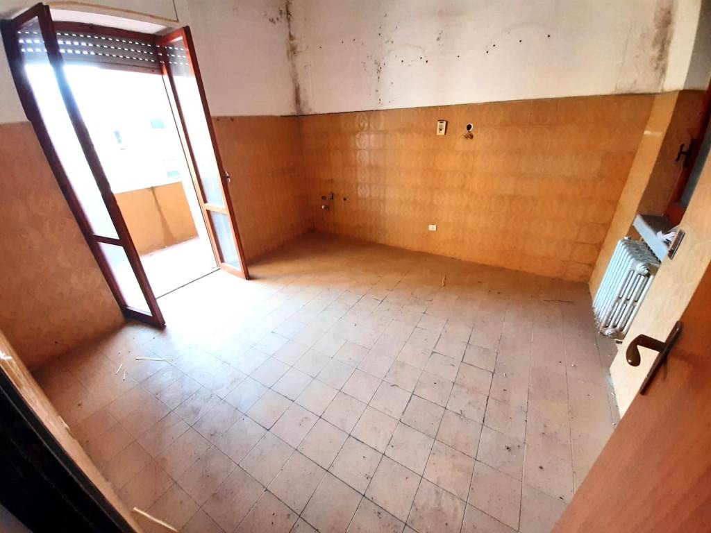 Appartamento a Lamezia terme in Via Francesco Cilea, 5 - Foto 3
