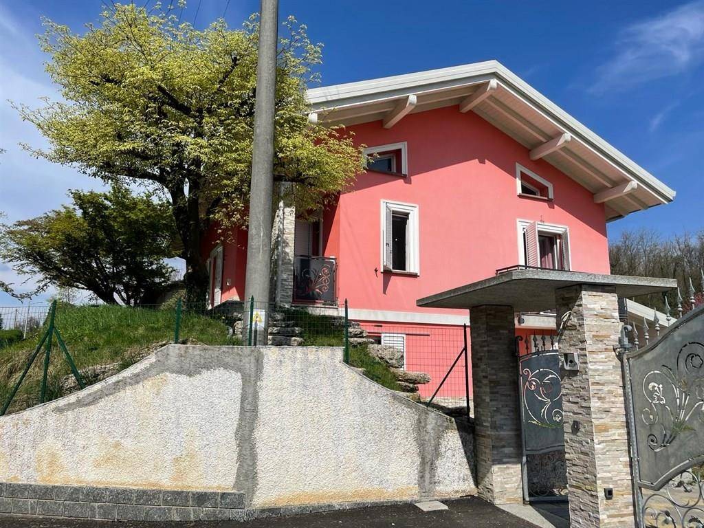 Villa a Besnate in Via Quinzano - Foto 2