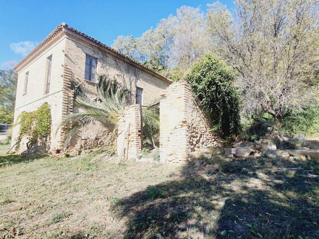 Rustico / casale a Colonnella in contrada san martino - Foto 3