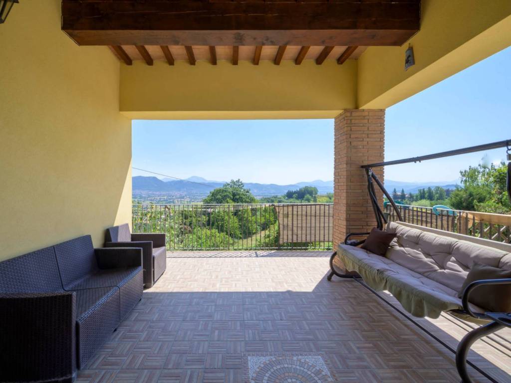 Casa indipendente a Gubbio in Fraz. Monteluiano - Foto 3