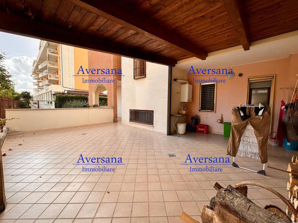 Villa a Lusciano in Viale della Libertà - Foto 2