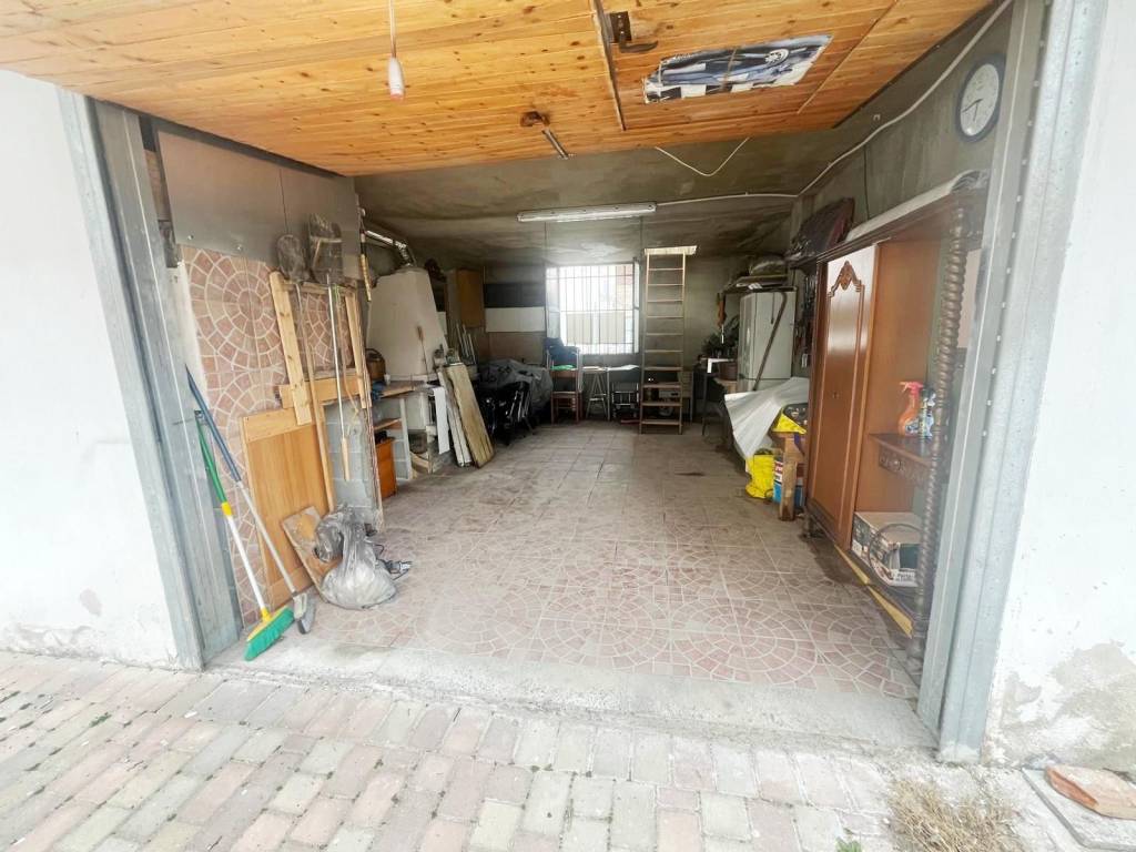 Box / garage a Gerenzano in Via Pio XI - Foto 3